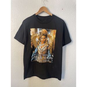 BEYONCE  2013 T Shirt Official The Mrs. Carter Show World Tour Sz Med/Large
